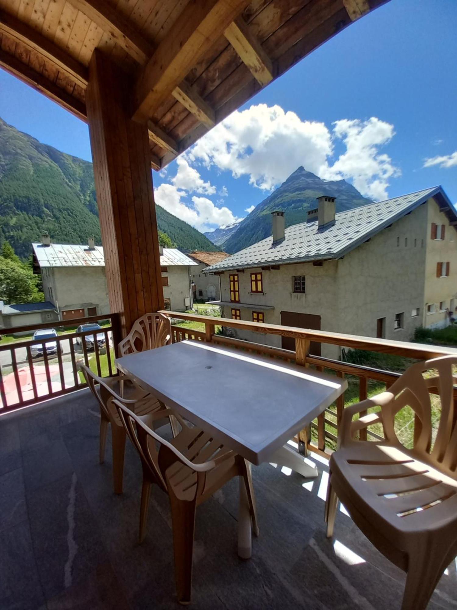 Chalet L'Aubepine Residence B&B Bessans Eksteriør billede